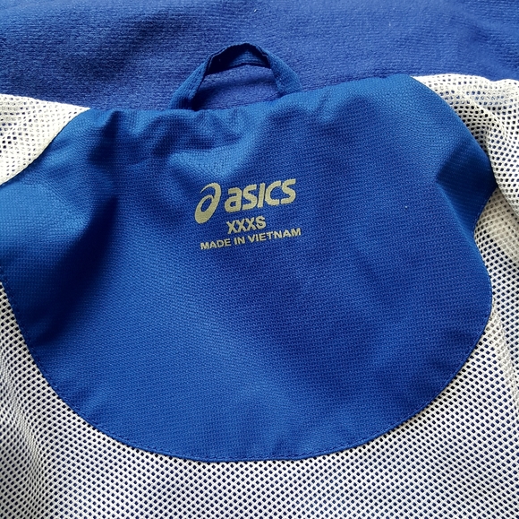 Asics Track Jacket - Picture 11 of 11